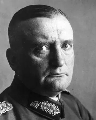 Kurt von Hammerstein-Equord, portrait around 1930